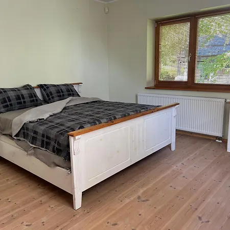 Armas Ja Koikide Mugavustega Maja Mere Aeaeres Apartamento